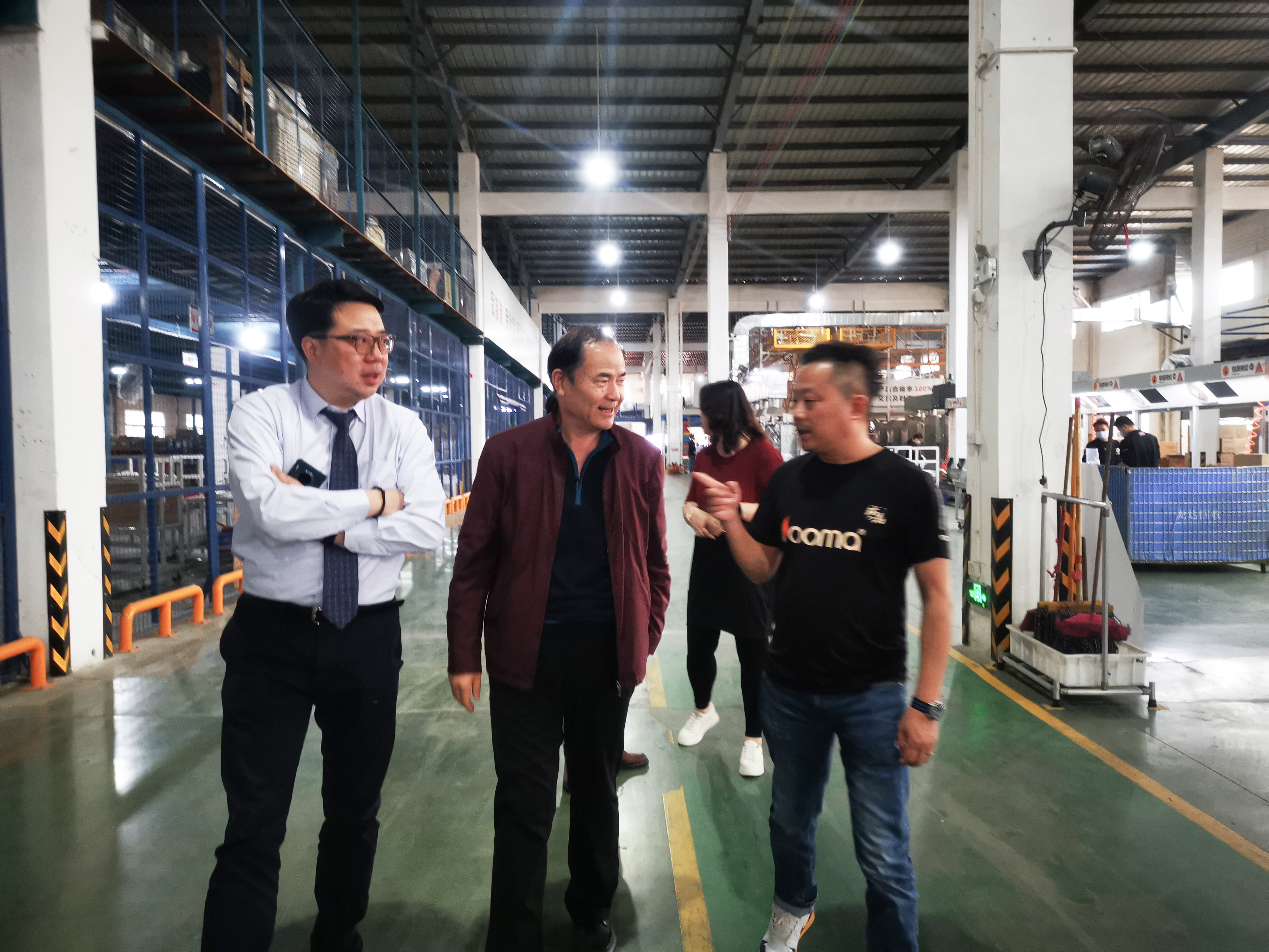 熱烈歡迎國家燃氣供熱專業委員王啟主任等一行會蒞臨瑞馬考察！